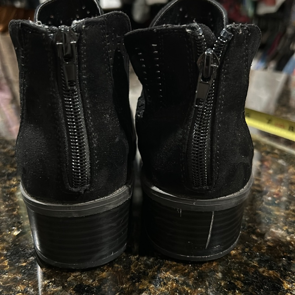 Black suede booties - Picture 5 of 5